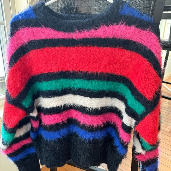EUC A New Day Women's Crewneck Fuzzy Pullover sweater Multicolor Stripe - Picture 3 of 16